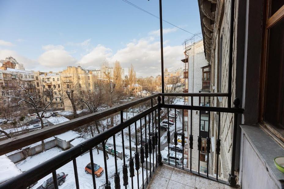 Apartment Arena City 911 Kiew Exterior foto